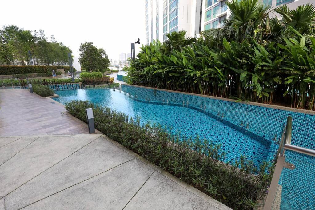 Greenfield Sunway Pyramid 2Room2Bath 6Pax 2C/Park. Петалинг-Джая Экстерьер фото